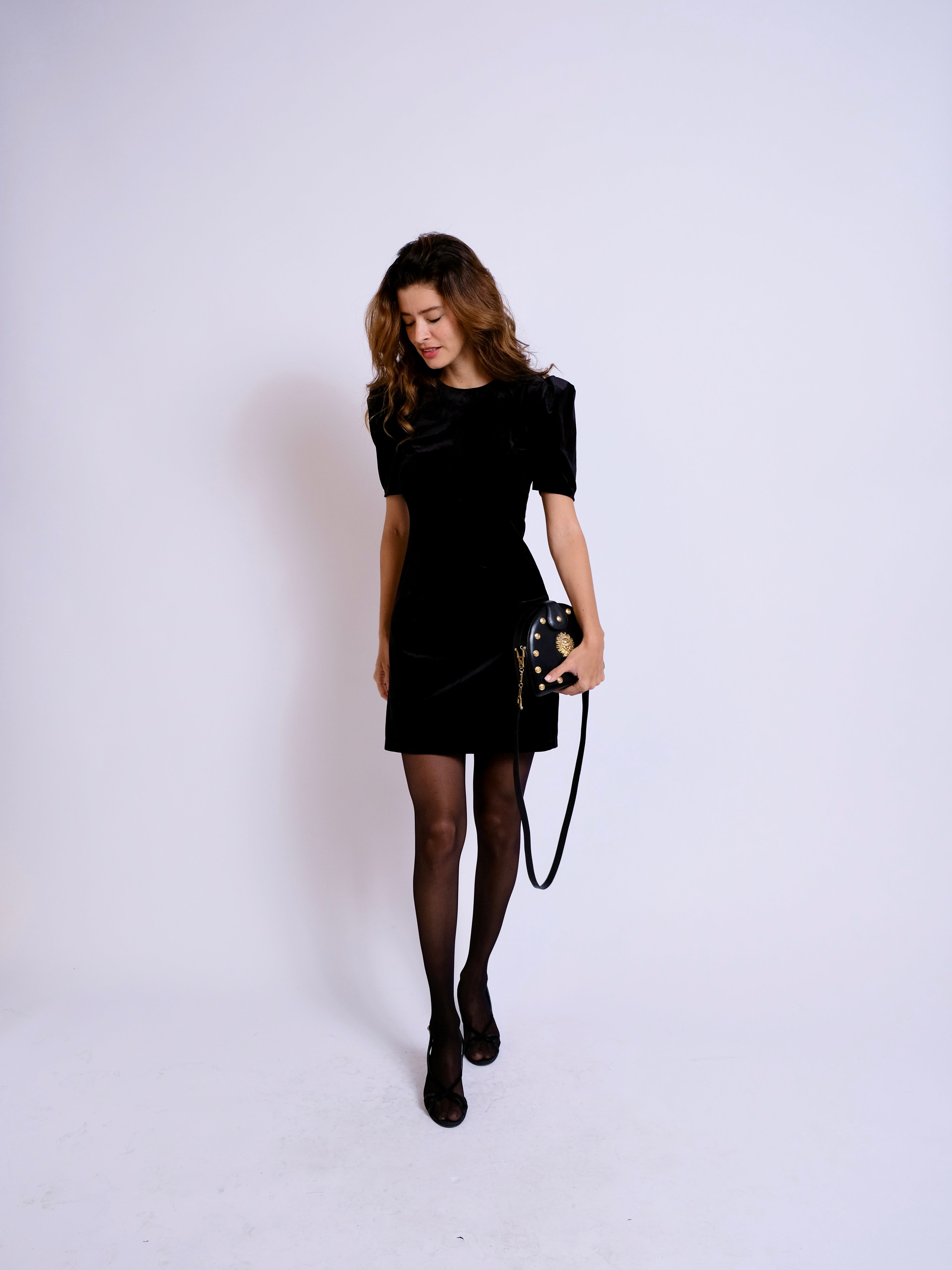 The Falcus Mini Dress Black Velvet