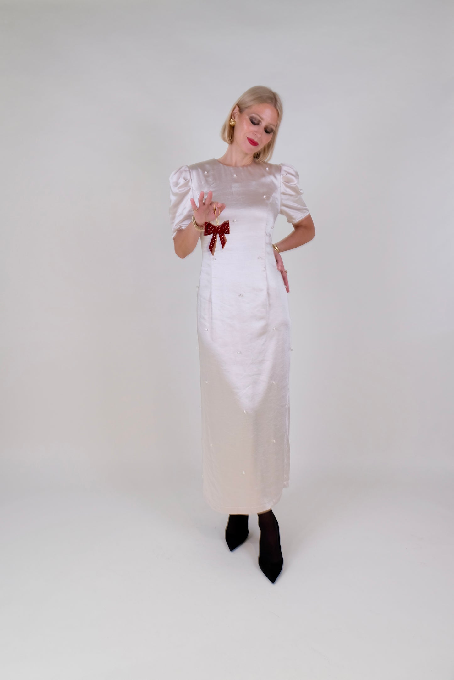 The Falcus Dress Midi Pearl