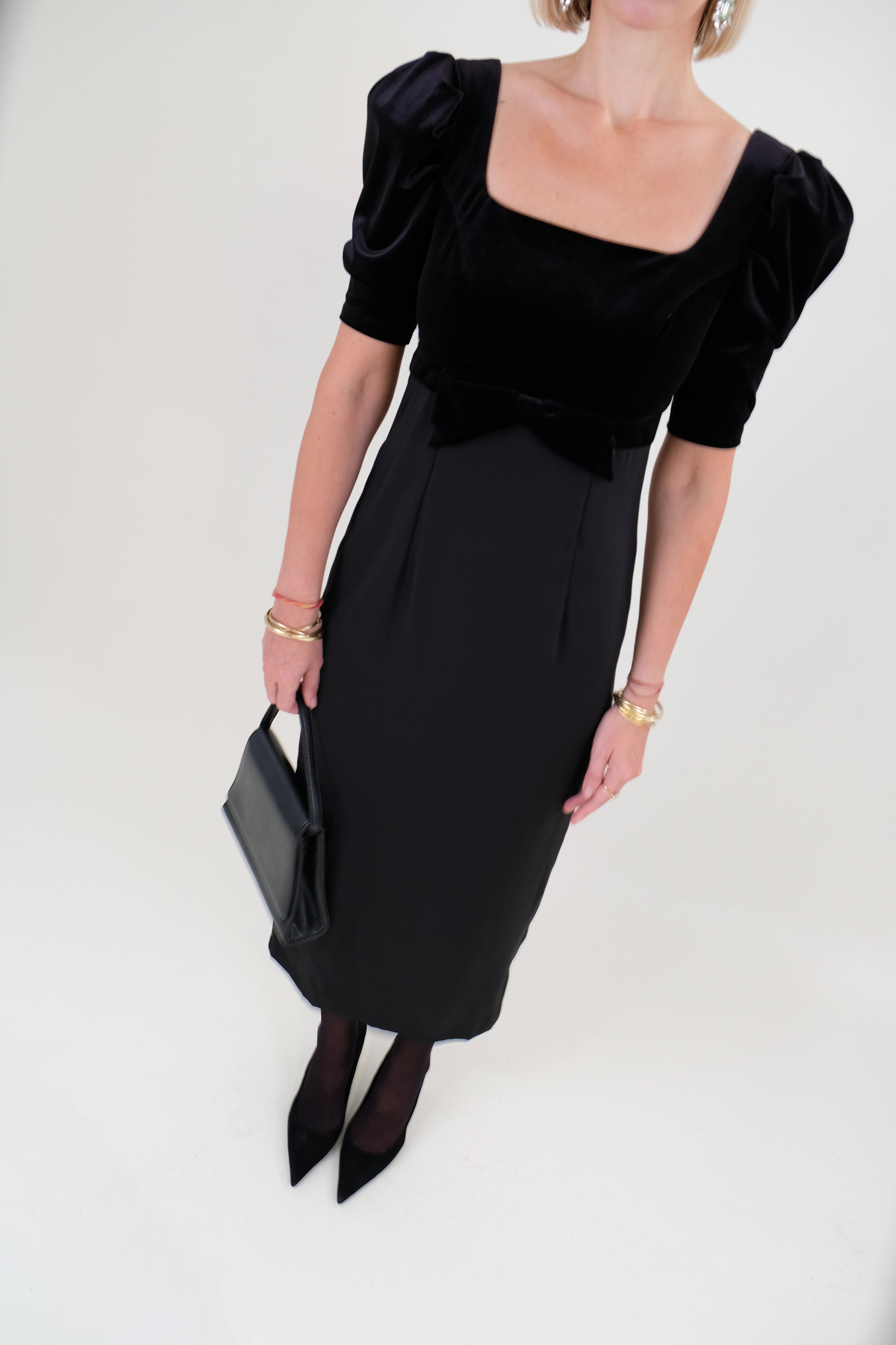 The Willoughby Midi Black
