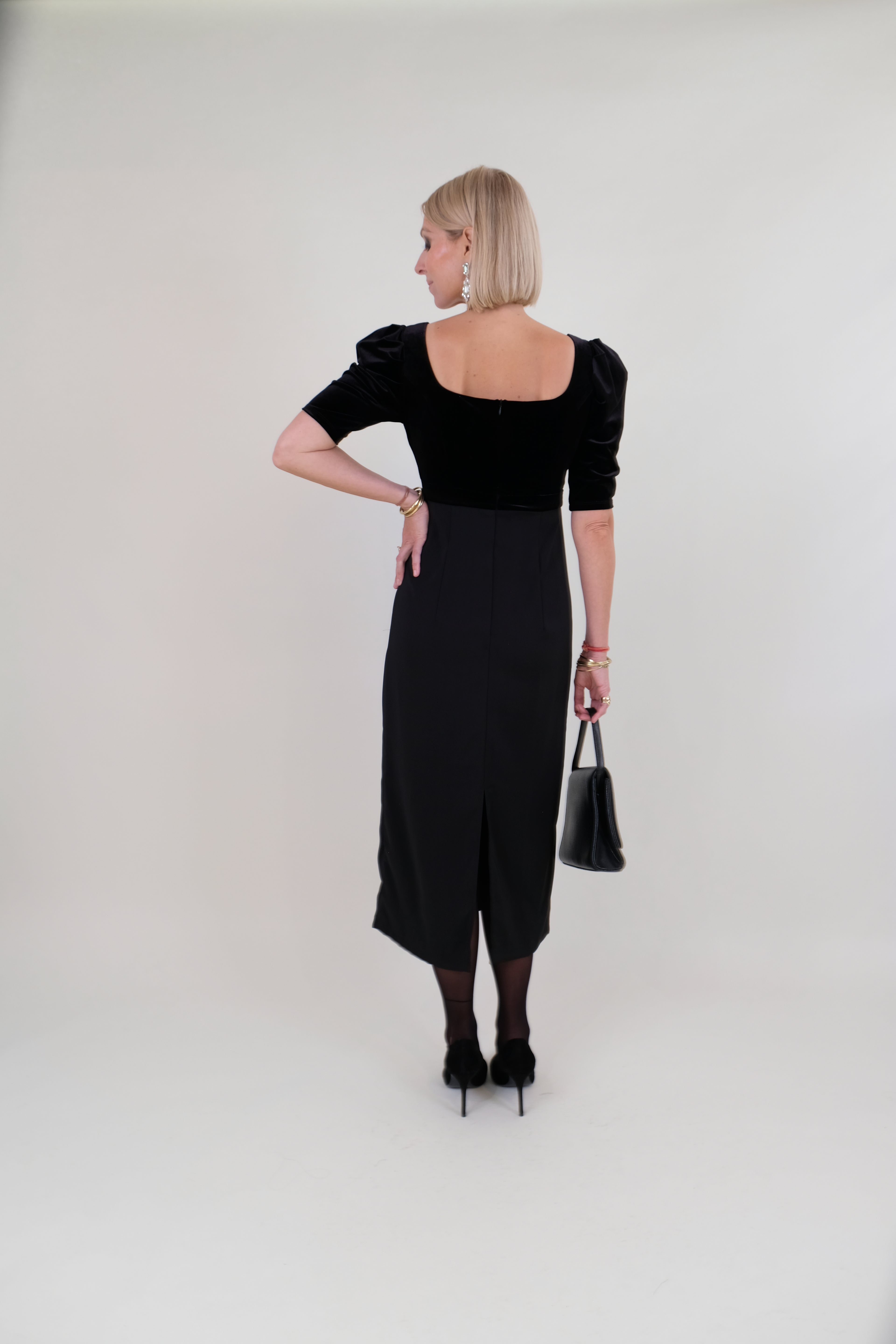 The Willoughby Midi Black