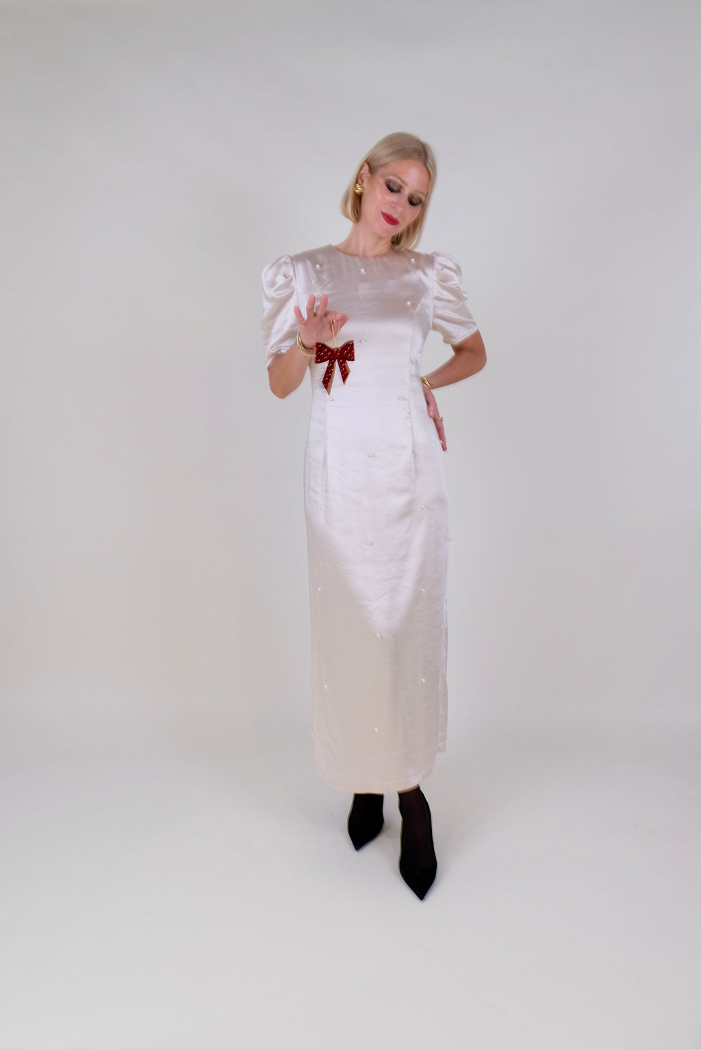 The Falcus Dress Midi Pearl