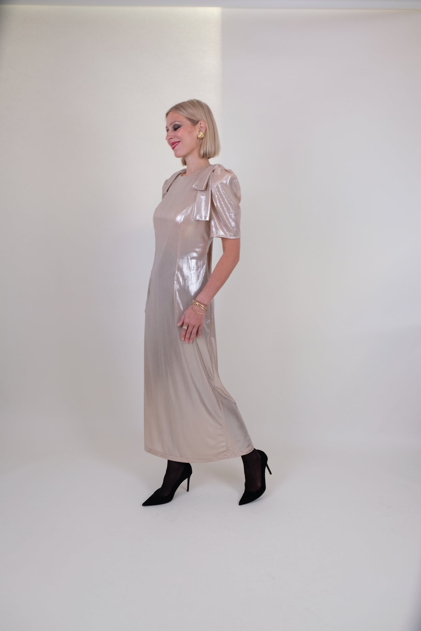 The Falcus Dress Midi Shimmer